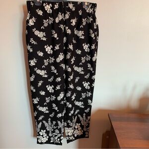 Loft Black And White Floral High Rise, Straight Leg Pants, Women's Size Medium